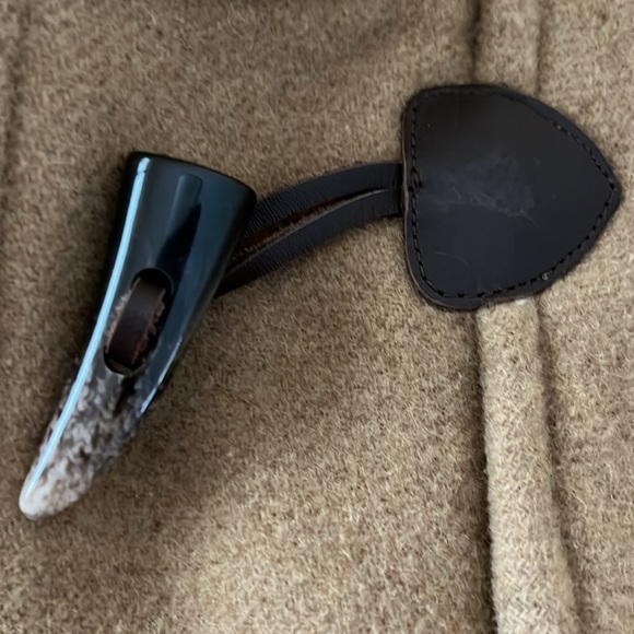 Barbour wool duffle coat with hood. Excellent condition. - Picture 10 of 14